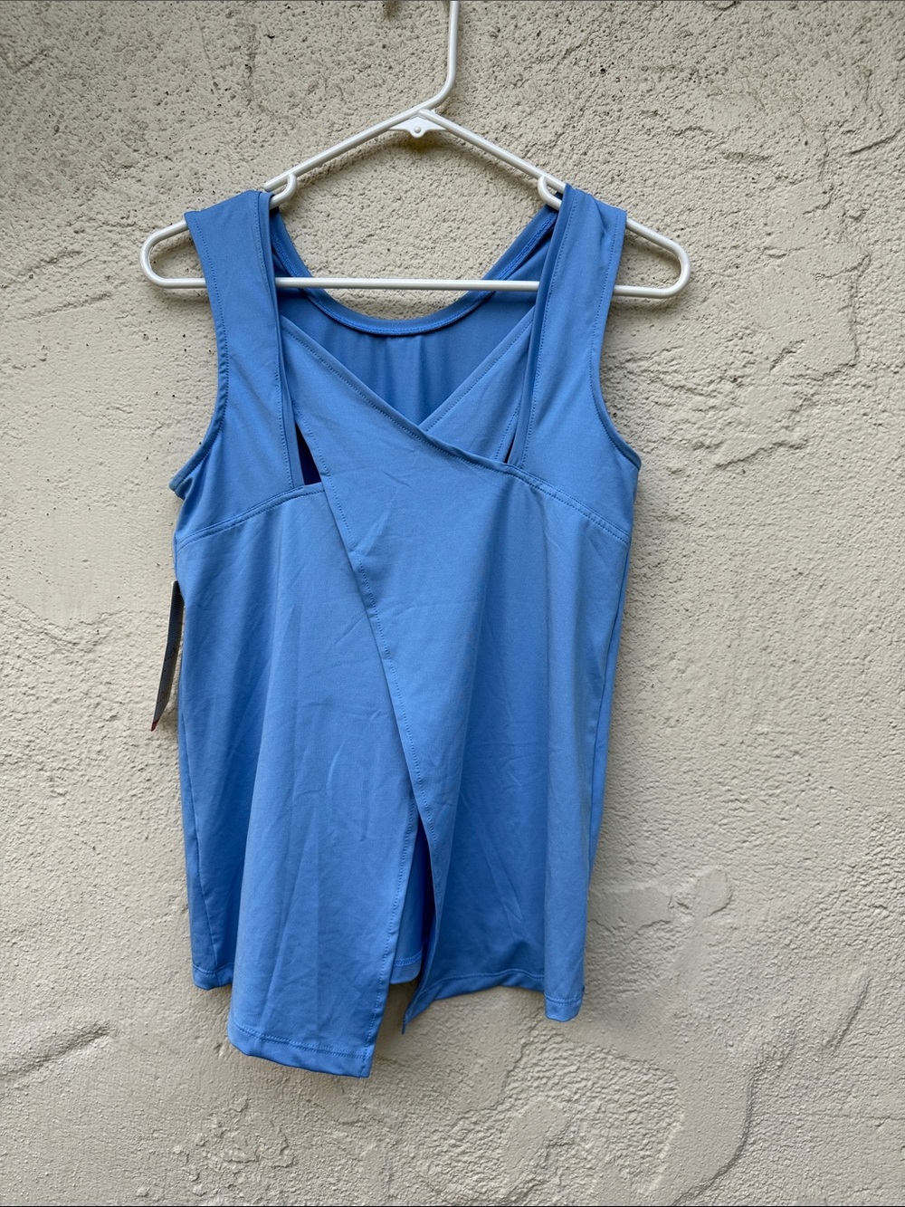 NWT lucky in Love tie back tank size S